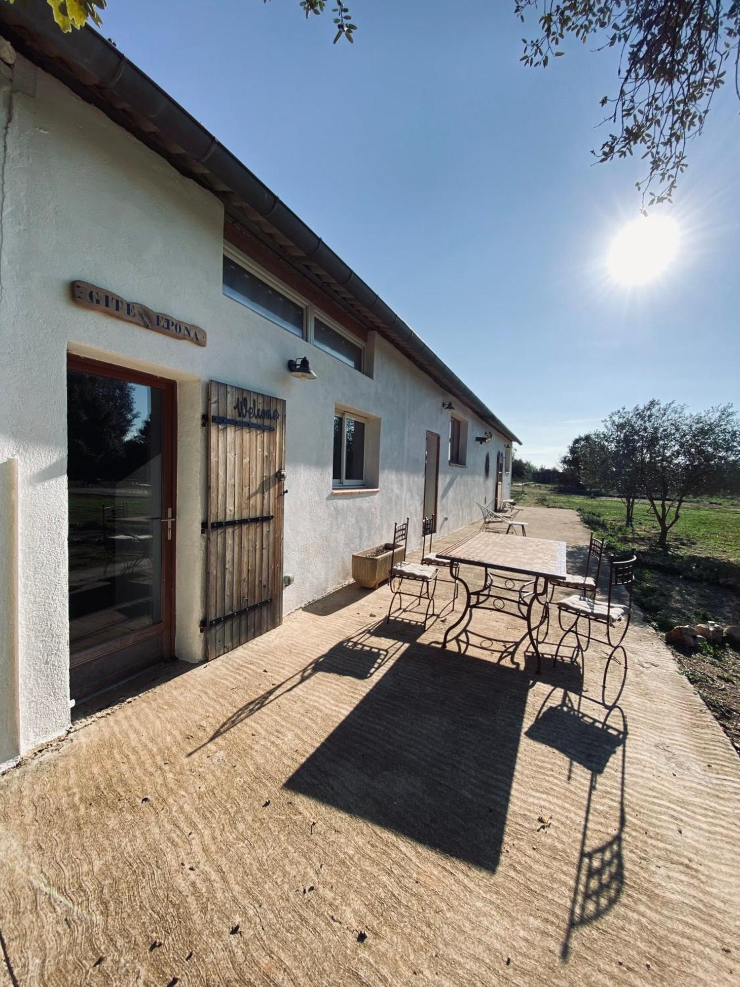 Centre Mediation Equine La Daouste Farm stay *